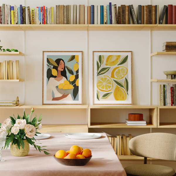 Pared de fotos con dos motivos vibrantes en tonos amarillos y verdes. Perfect Pair Lemon Dreams poster wall