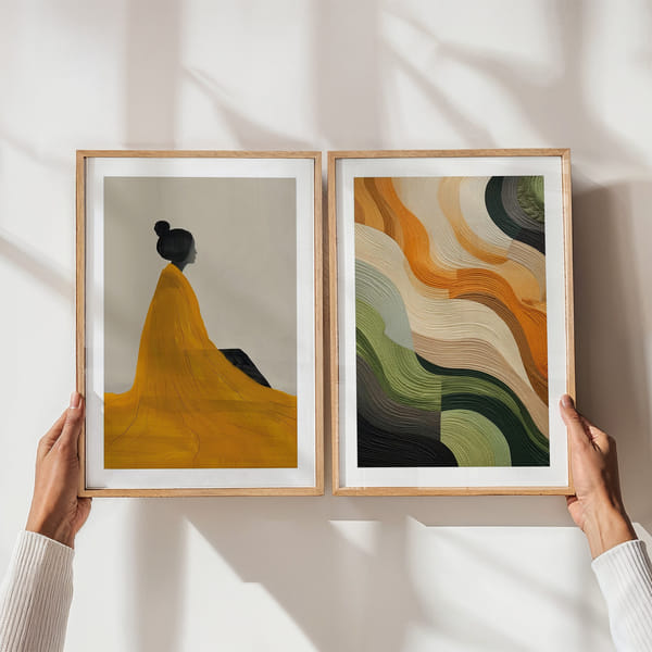 Nástenná obrazová stena s dvoma plagátmi v zemitých a zlatých tónoch Perfect Pair Woodland Harmony Silhouette  poster wall