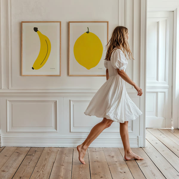 Parete con due vivaci motivi di frutta in giallo Perfect Pair La Fruits poster wall