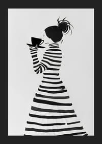 Silhouette élégante en rayures dégustant une tasse de café-5