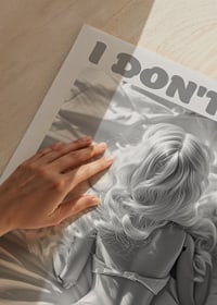 Dramatiško grožio ir pasitikinčio požiūrio plakatas-3