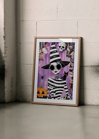 Värikäs ja mielikuvituksellinen juliste salaperäisellä noita- ja Halloween-teemalla-8