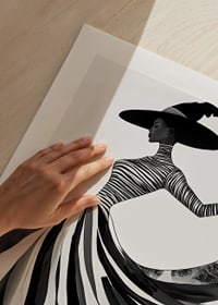 Eine geheimnisvolle Silhouette mit elegantem Fluss von Schwarz und Weiß-9