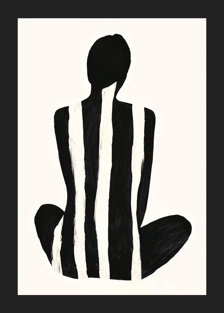 Contrasting shapes create visual harmony and deep stillness-12