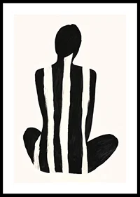 Contrasting shapes create visual harmony and deep stillness-0