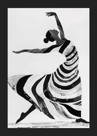 Svartvitt konstverk av en dansares flytande rörelser-5