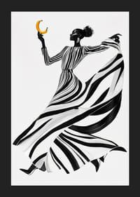 Egy elegáns fekete-fehér nő, banánnal, világos háttér előtt-5