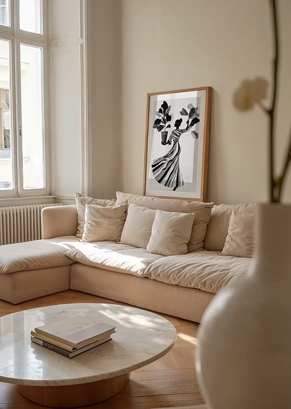 Siluetă elegantă cu frunze luxuriante și rochie fluidă-12