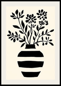 Elegantná silueta kvetov v čiernobielej váze-2