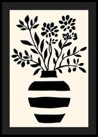 Elegantná silueta kvetov v čiernobielej váze-4