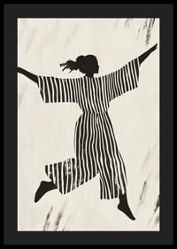 La danse des rayures de la silhouette donne vie au mur-4