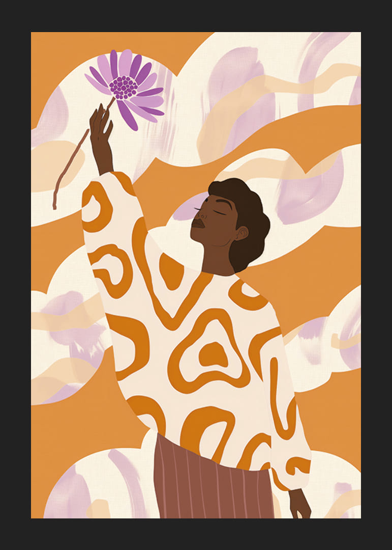 O femeie stă cu o floare, înconjurată de tonuri calde și moi-12