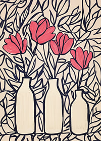 Livliga blommor i vaser, kontrasterade mot mörka blad-7