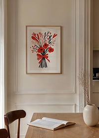 Livfullt blomsterarrangemang med starka röda och svarta toner-8