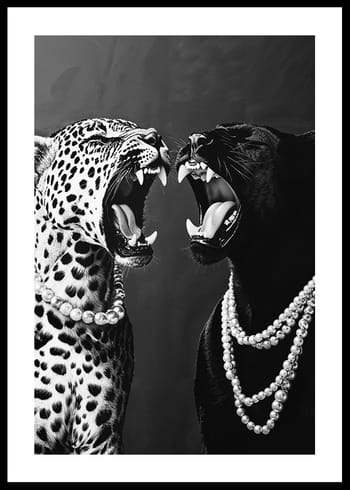 Poster Pearls And Predators