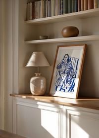 A calm sketch in blue tones that conveys relaxation and reflection-4