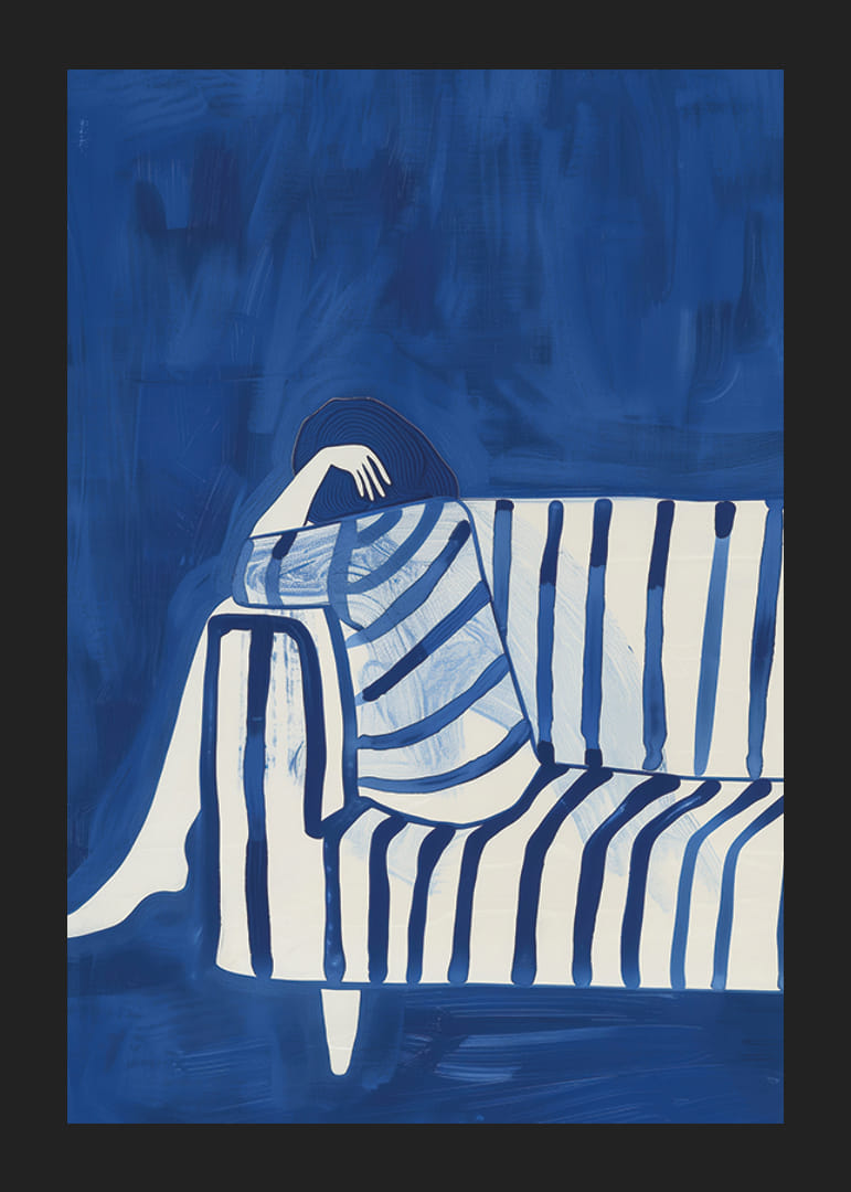 Dyb blå omslutter en hvilende figur i et stribet omslag-12