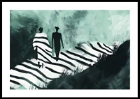 Två silhuetter vandrar längs en drömsk väg i mjuka färger-0