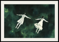 Deux personnages flottent gracieusement dans un mystérieux paysage vert-2