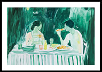 Dinner in green tones, where intimacy and conversation flow-0