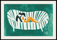 Una pareja amorosa en un abrazo acogedor y colorido.-2