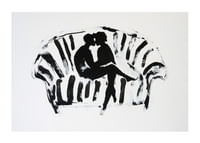 Un motif noir et blanc élégant et émotionnel de deux silhouettes dans une étreinte amoureuse-1