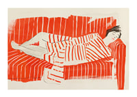 Relaxed rest in red and white stripes creates a peaceful impression-1