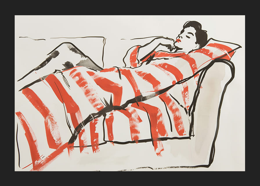 En avslappnad figur inbäddad i färgglada ränder-12