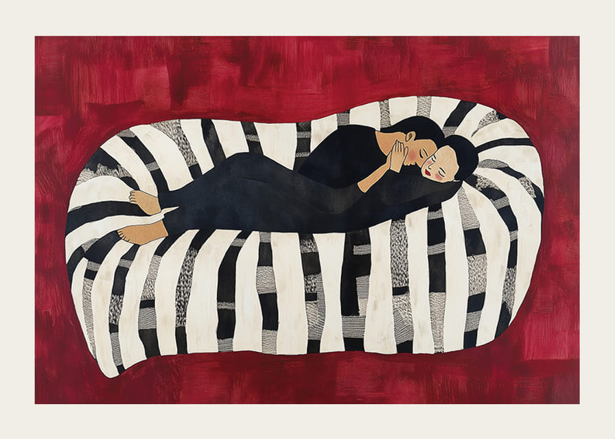 Två personer i en lugn omfamning på en randig bakgrund-12