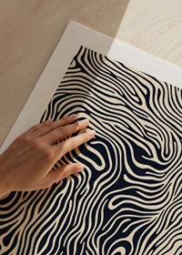 Organic lines that create a hypnotic movement-9