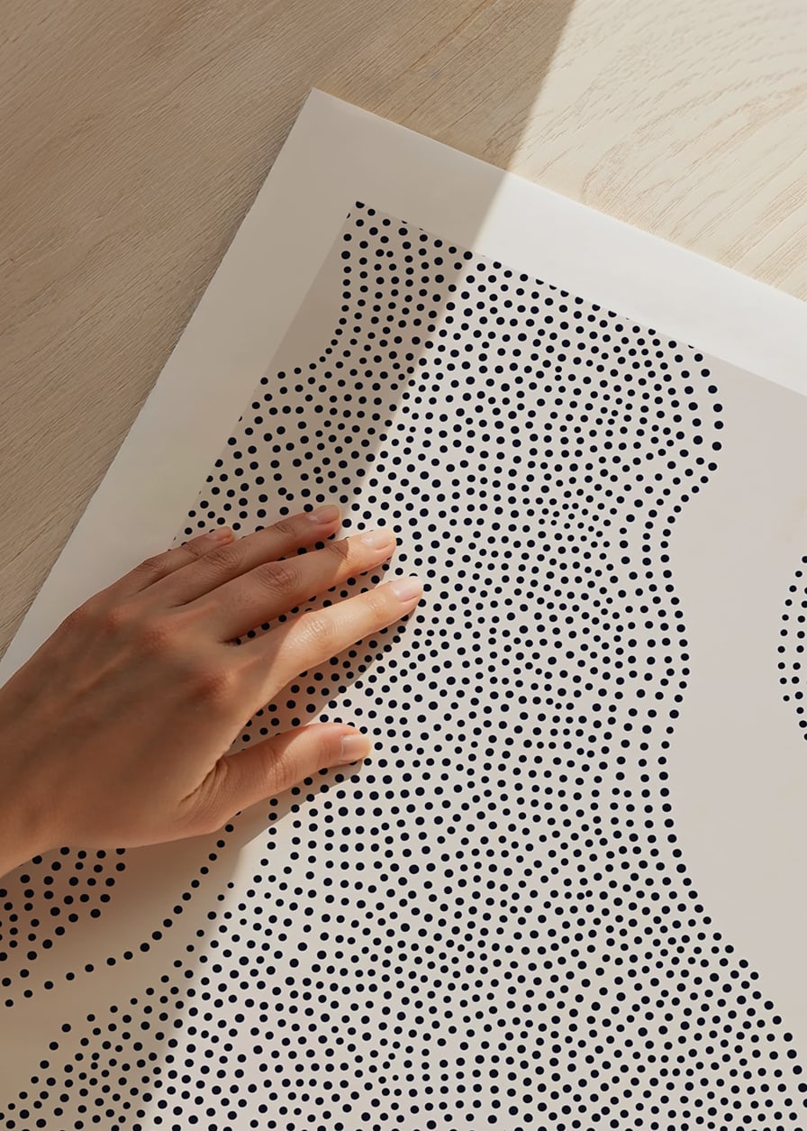 Mysterious shapes in floating contrast create tranquility-12