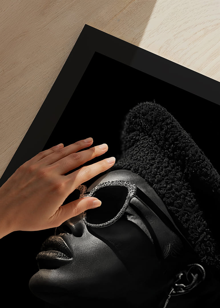 Elegant and stylish silhouette with intense presence-12