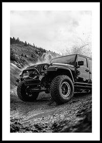 Erfassen Sie die Freiheit des Abenteuers mit dieser kraftvollen Offroad-Szene-0