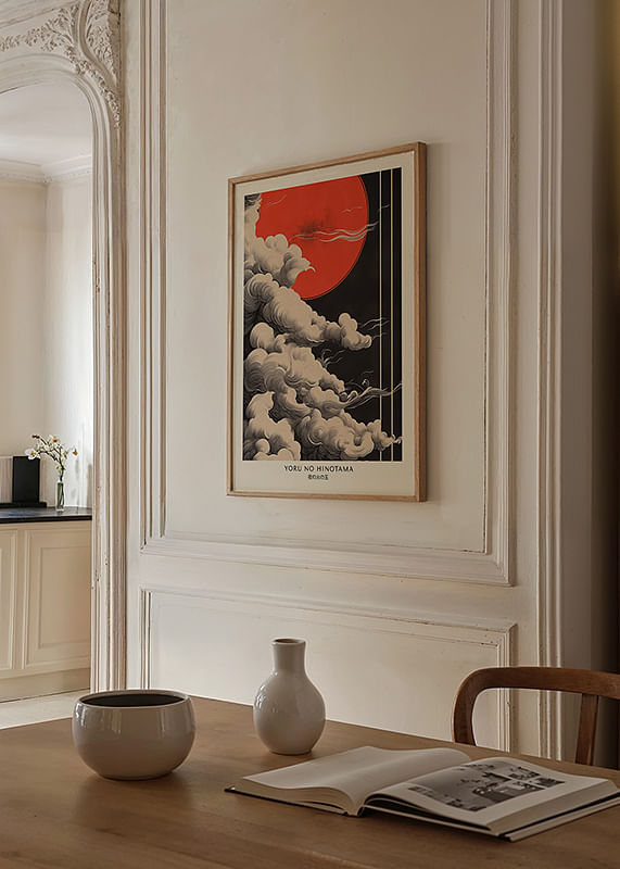 Des nuages ​​sombres rencontrent un corps céleste rouge flamboyant dans une élégance dramatique-12