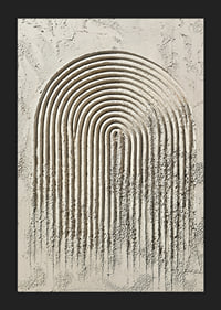 A unique play of lines and textures creates harmony-5