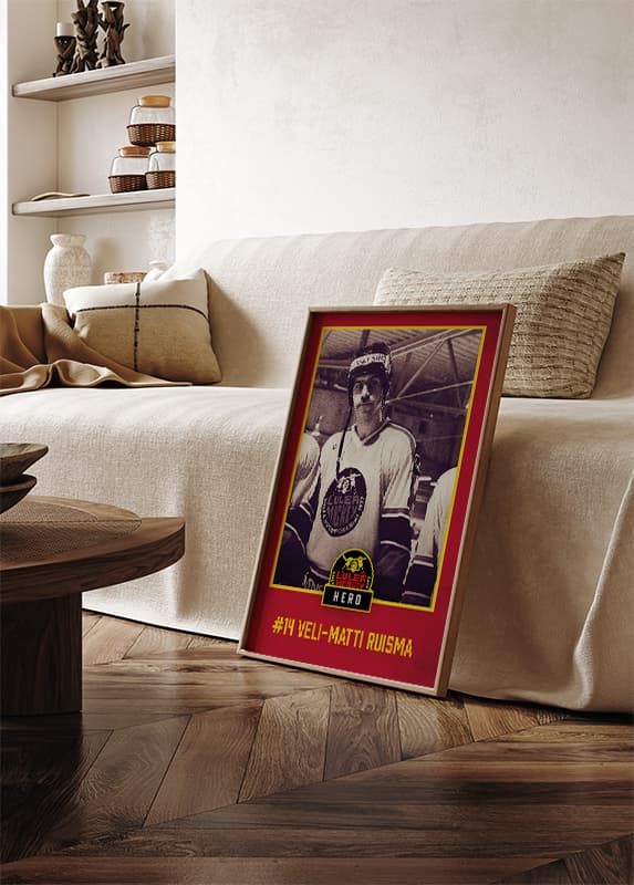 Poster Veli-Matti Ruisma #14 Hero crossfade