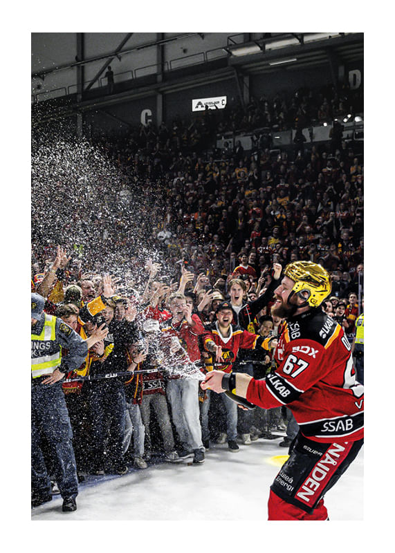 Poster Linus Omark Gulddusch