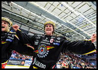 Emma Eliasson Med Guldhjälm No.2 Luleå Hockey -2