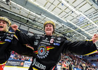 Emma Eliasson Med Guldhjälm No.2 Luleå Hockey -3