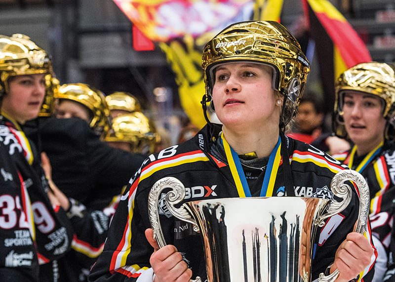 Johanna Fällman Lyfter Bucklan No.2 Luleå Hockey-12