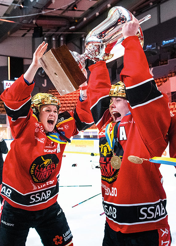 Johanna Fällman Och Ida Boman SM-Guld 2021 Luleå Hockey-12