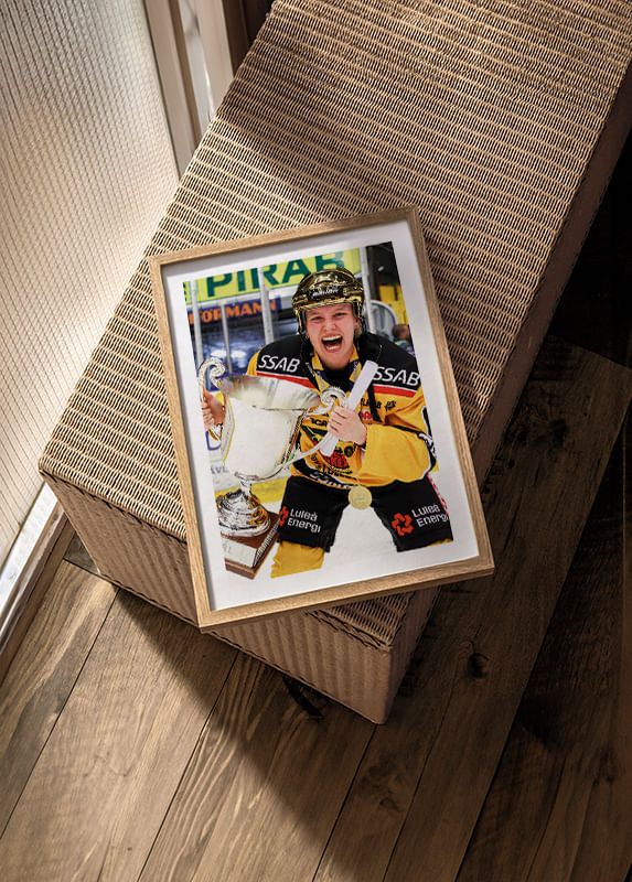 Poster Linn Peterson SM-Guld 2022 Luleå Hockey crossfade