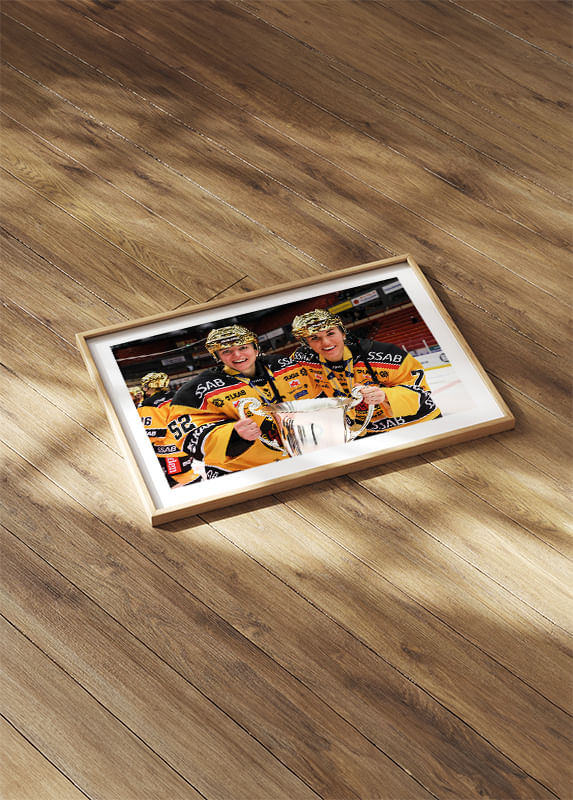 Poster Sara Grahn Och Anna Kjellbin SM-Guld 2022 Luleå Hockey crossfade