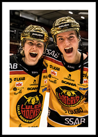 Noora Tulus Och Ronja Savolainen SM-Guld 2022 Luleå Hockey-0