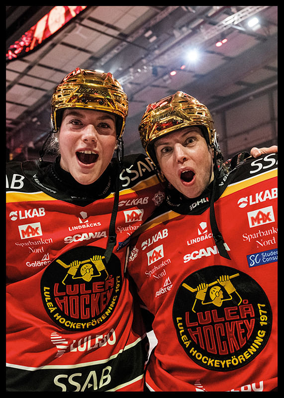 Ronja Savolainen Och Sara Grahn SM-Guld 2024 Luleå Hockey-12