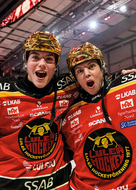 Ronja Savolainen Och Sara Grahn SM-Guld 2024 Luleå Hockey-12