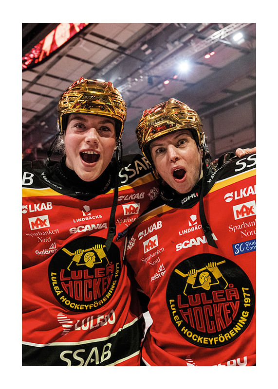 Poster Ronja Savolainen Och Sara Grahn SM-Guld 2024 Luleå Hockey