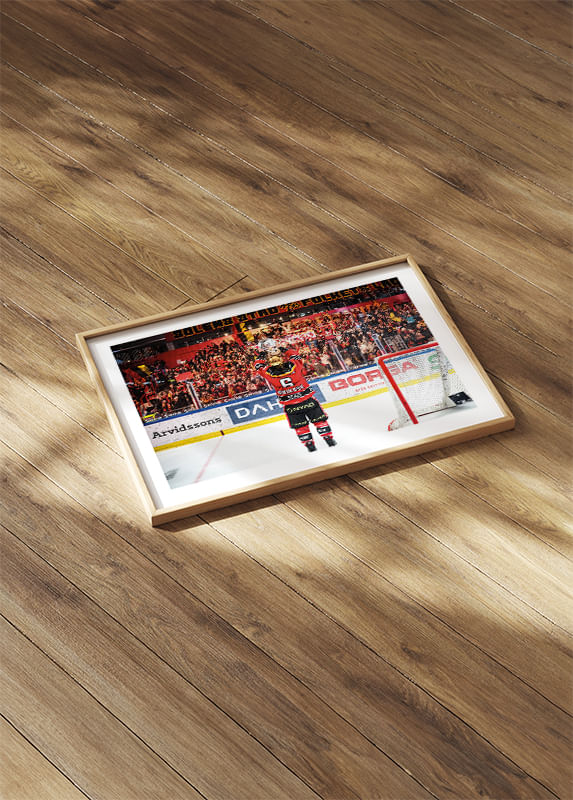 Poster Jenni Hiirikoski SM-Guld 2024 No.2 Luleå Hockey crossfade