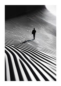 En ensam vandrare rör sig genom ett surrealistiskt landskap av ljus, skugga och hypnotiska linjer-1