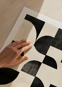 Black and white curves create a perfectly harmonious ballet.-9